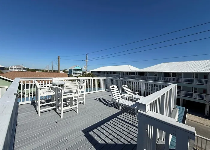 2 Bedroom Pet Friendly Duplex Steps From - Free Daily Activities!